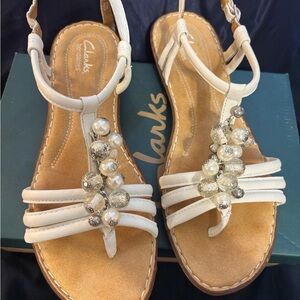 Clarks White T-Strap Pearl & Metallic Bead Sandals
